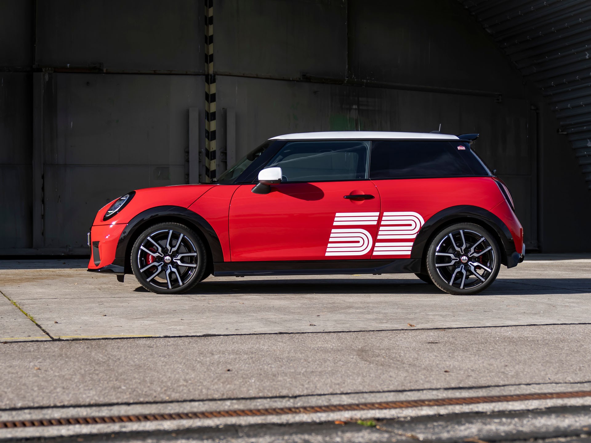 MINI Victory Edition em Concessionaria Mini.